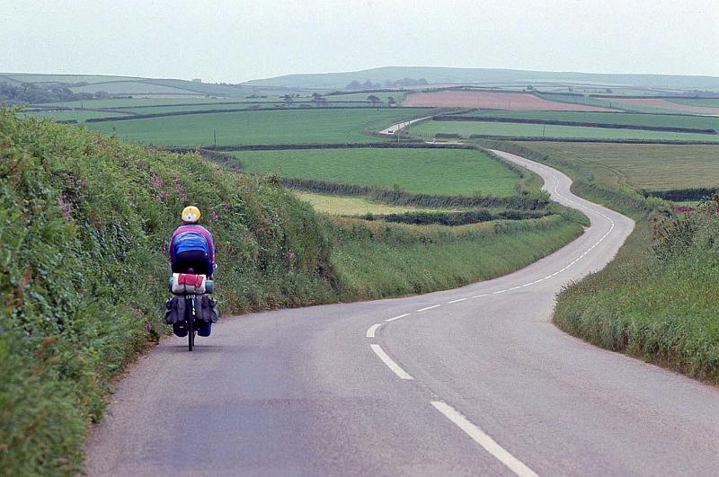 WT 2700 330-06 UK 1992-1.jpg